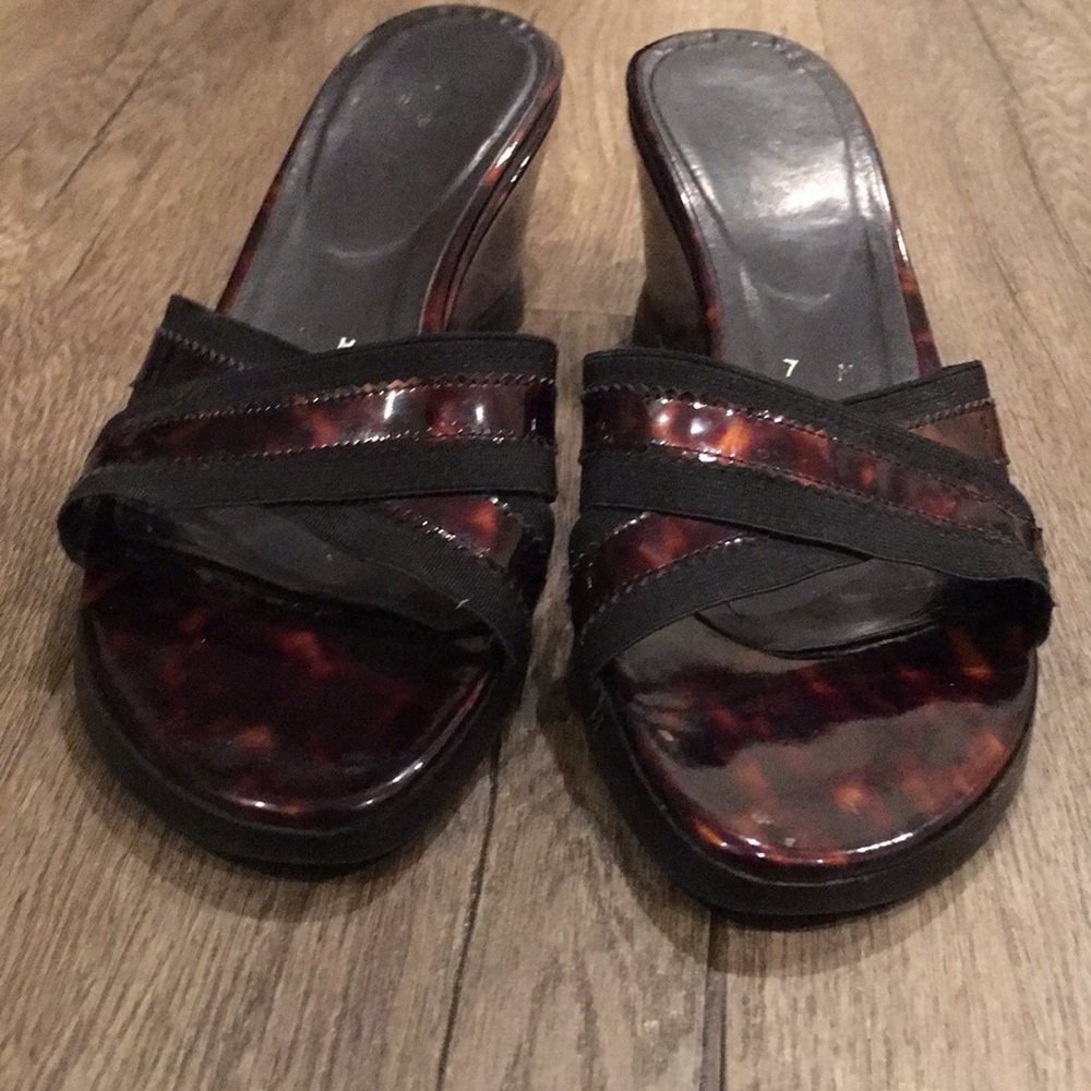 Stuart Weitzman Cognac Slide Sandals Size 7 - image 6